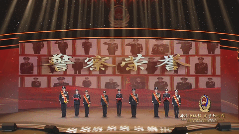内蒙古公安机关举办庆祝第四个中国人民警察节主题宣传活动暨第五届“感动北疆·最美警察”揭晓仪式