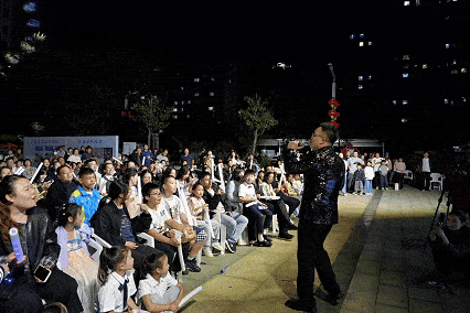 联欢庆双节，共度矿博会！茉莉花开送晶彩，文化惠民暖人心