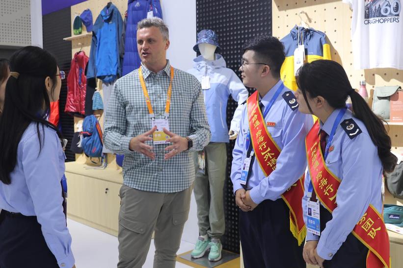 海南税务：消博会外语服务架起跨境税收沟通桥梁
