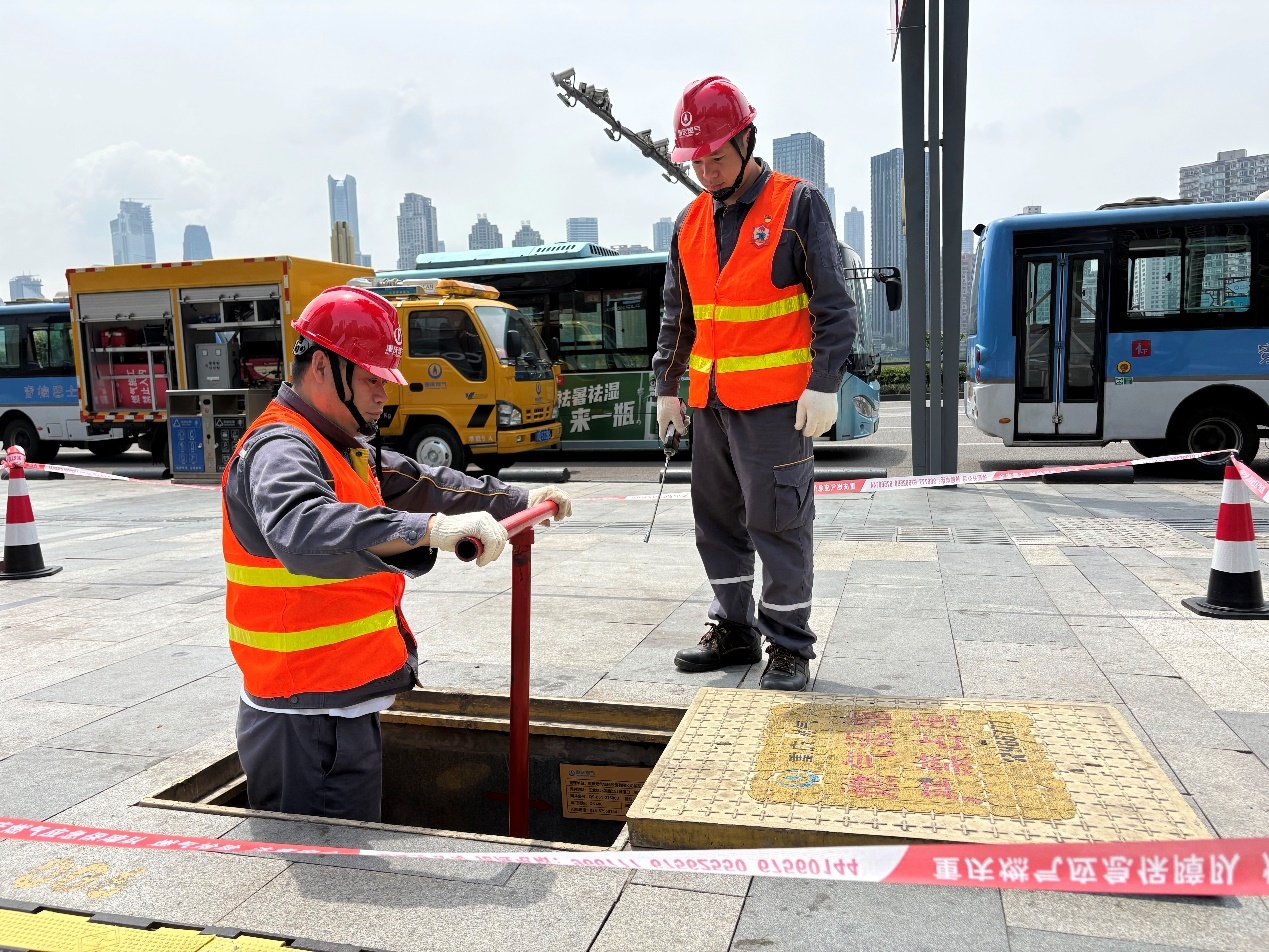 重庆燃气“红岩燃小兵”长假“不打烊”保障居民用气无忧