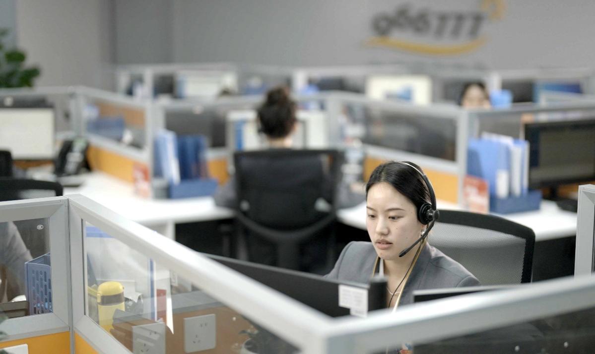 重庆燃气“红岩燃小兵”长假“不打烊”保障居民用气无忧