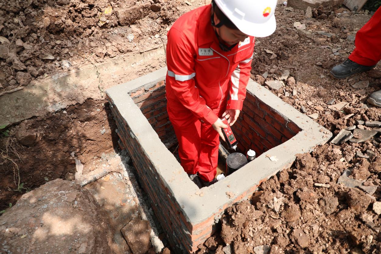 重庆巴南石油沟村：50户村民迎来天然气时代，乡村振兴添“底气”