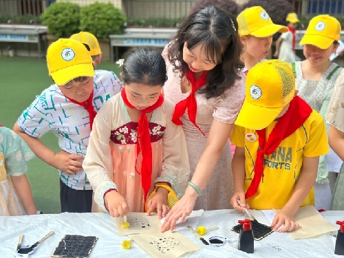 美好教育看得见｜重庆校园庆“六一”：以多元活动作答新时代“教育三问”