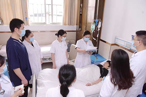 重庆名中医桂平：34年深耕脑病领域 创新慢病管理诊疗模式