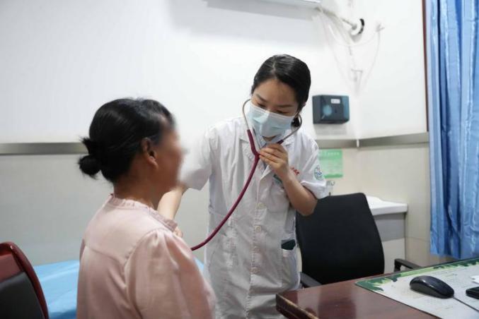 重庆主城与巫溪跨500公里联动精准救治肺疾患者