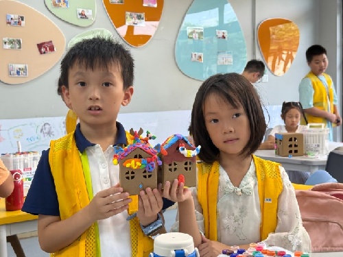 美好教育看得见｜一堂开在社区里的公益美术课