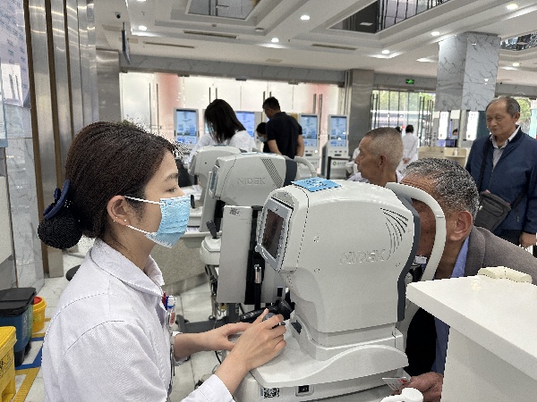 苏州：慈善拥军项目为军人、军属提供真情关爱