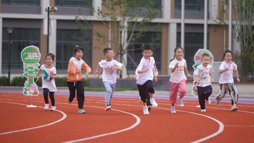 北京市第八十中学睿志分校正式揭牌 朝阳金盏添优质公办校