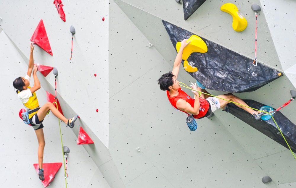 211名选手参与角逐,第32届全国攀岩锦标赛在重庆开赛 211名选手参与角逐,第32届全国攀岩锦标赛在重庆开赛