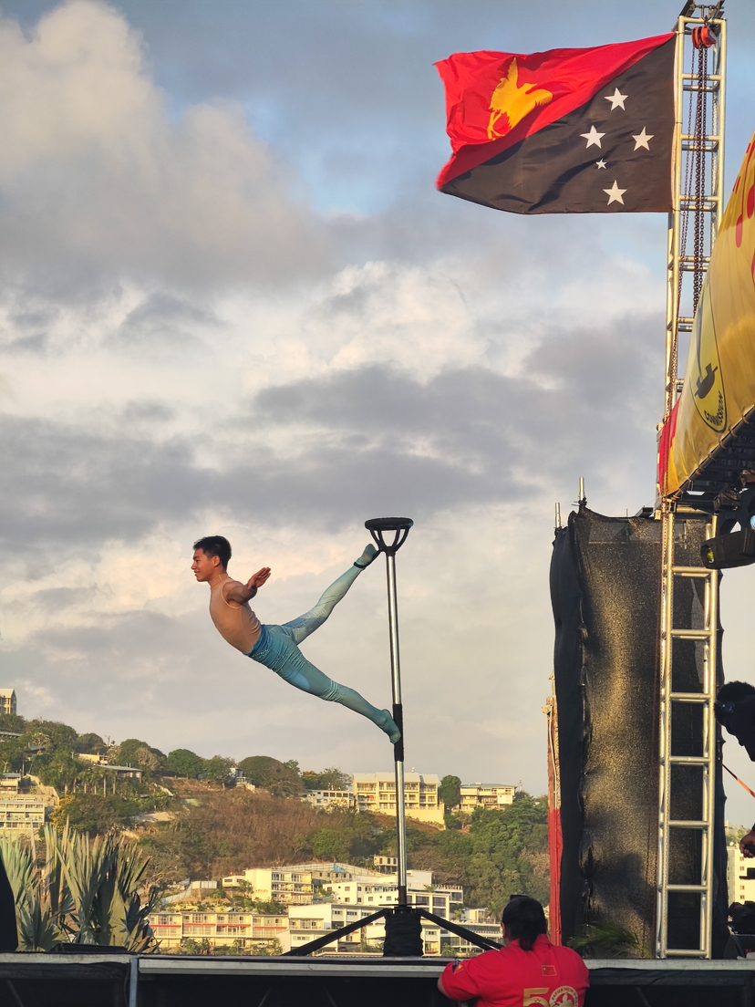 深圳艺术团亮相巴新庆祝独立50周年庆典演出 深圳艺术团亮相巴新庆祝独立50周年庆典演出