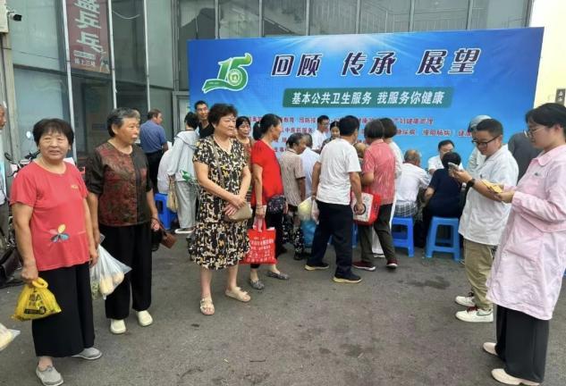 江苏昆山：志愿“聚力”，熟邻“聚心”，服务“聚福”