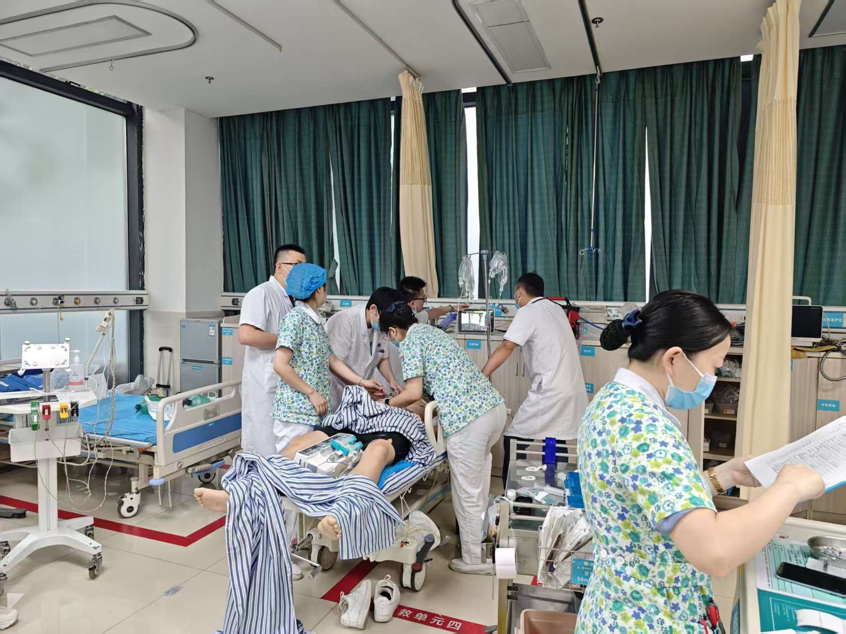 两度上演“生命接力” 重庆医联体赋能基层重症救治