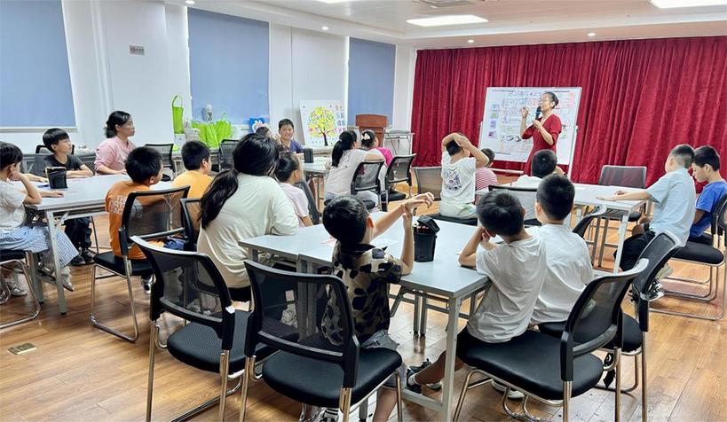 老社区迸发新活力 江苏常州戚墅堰街道花苑社区的规范化治理与幸福蝶变