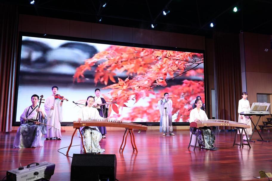 江苏省白蒲高级中学文科党支部：党建领航传文脉 凝心铸魂强自信