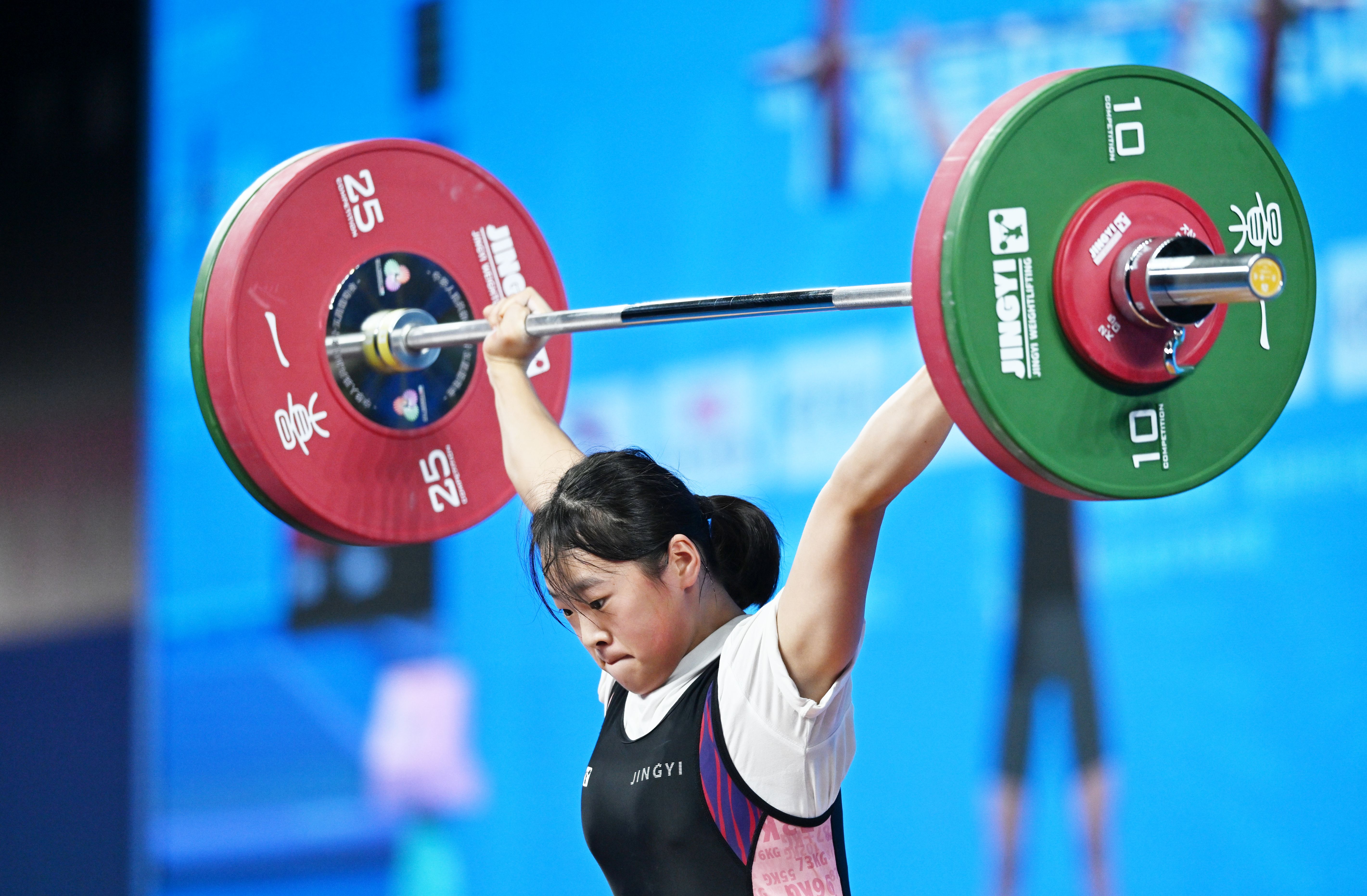 重庆妹子苏婷婷刘梦佳为重庆再添一银一铜