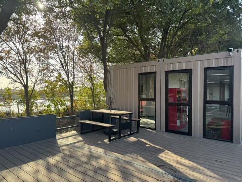 苏州首处普通国省道双向服务设施开通运营