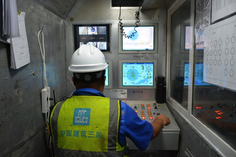 千米穿湖！无锡地铁5号线挑战“豆腐中掘进”，毫米级沉降守护蠡湖生态