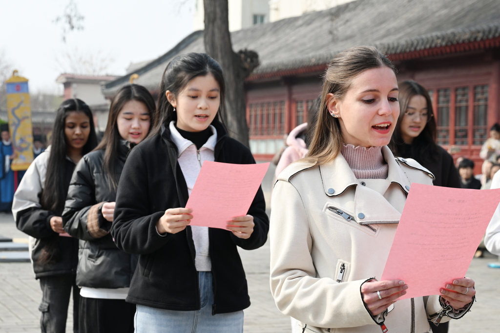 雅乐悠扬传古韵