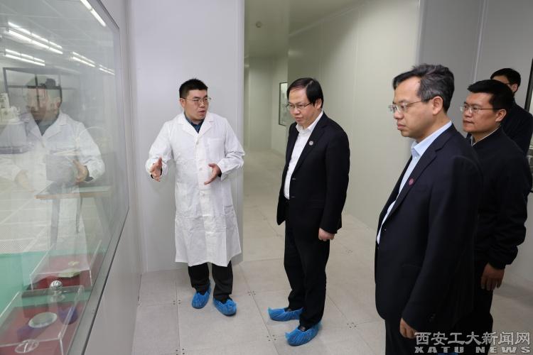南京理工大学与西安工业大学签署合作协议