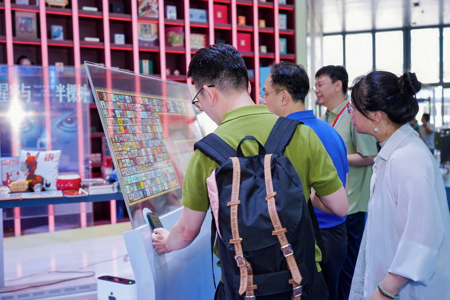 数智赋能交出靓丽答卷 第二十二届深圳文博会陕西展位彰显文化产业新活力