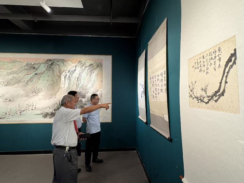 以艺行善、以画暖心：翰墨缘·沈斗平画展在福建福州画院开展
