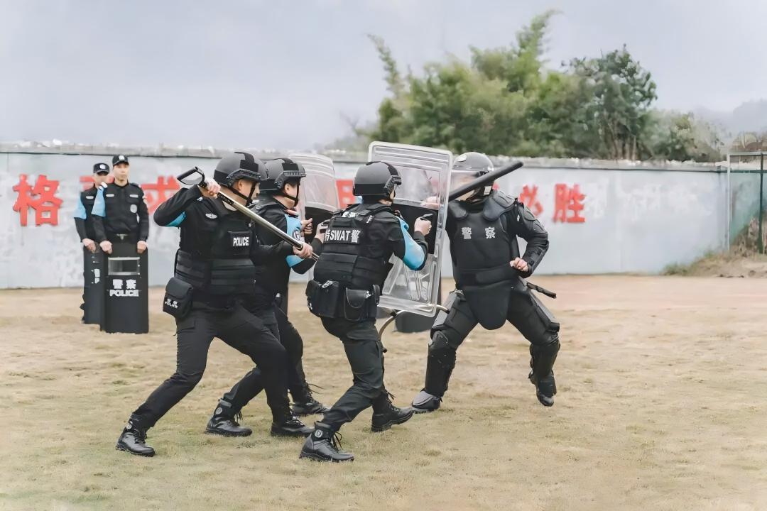 福建福州举行“两优一先”表彰大会 罗源公安孙丹强获福州市优秀共产党员称号