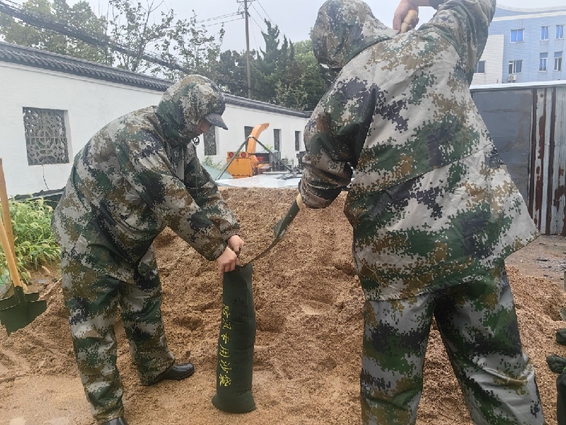 江苏阳澄湖镇：风雨同舟 众志成城