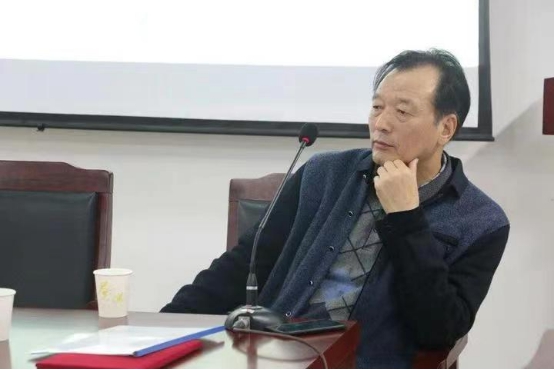 张三铁：铁笔走龙蛇 法帖现神都——书刻艺术家王军辉《镌云法帖》文化工程侧记