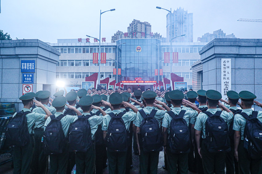 退伍季|敬礼！若有战，召必回！