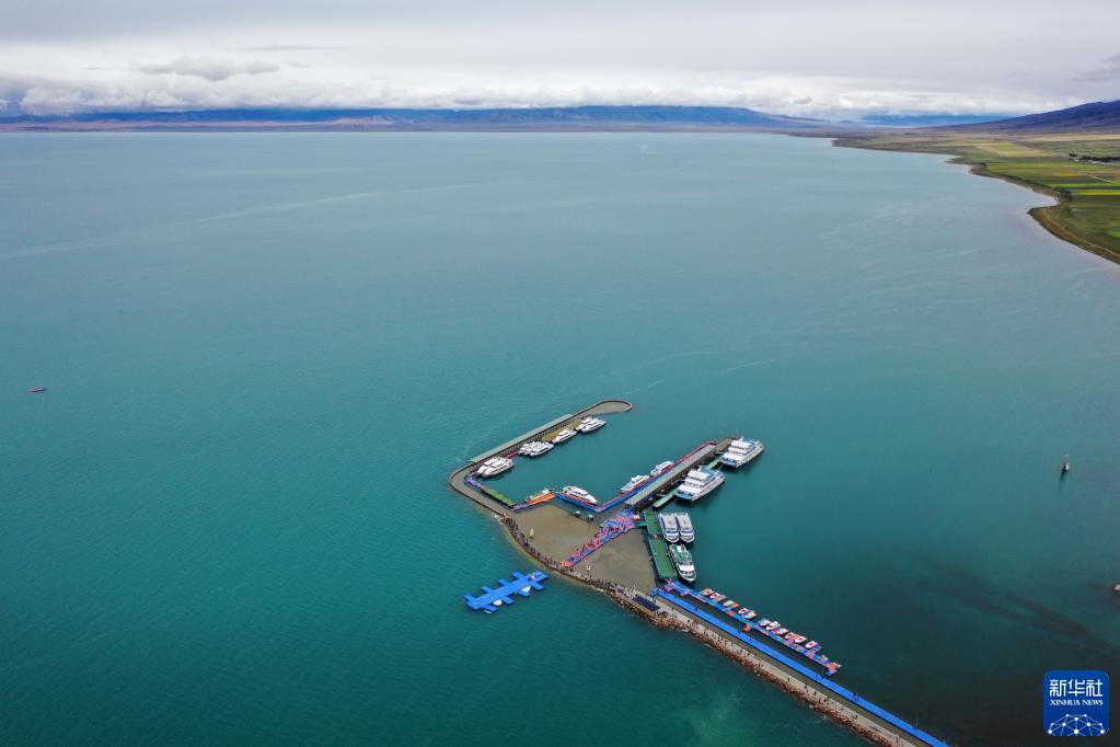 天空之眼瞰青海湖——高原大湖的美丽蝶变