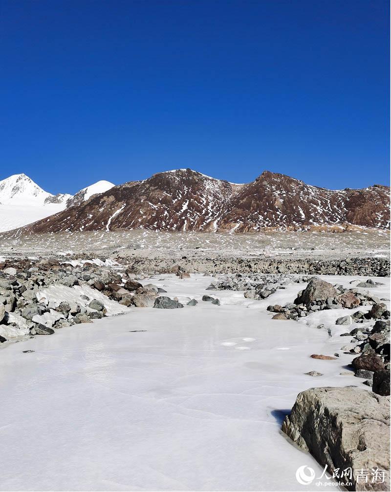 长江源头雪域间 生生不息万条河