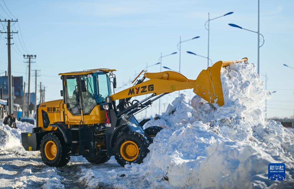 内蒙古通辽市全力抗击雪灾