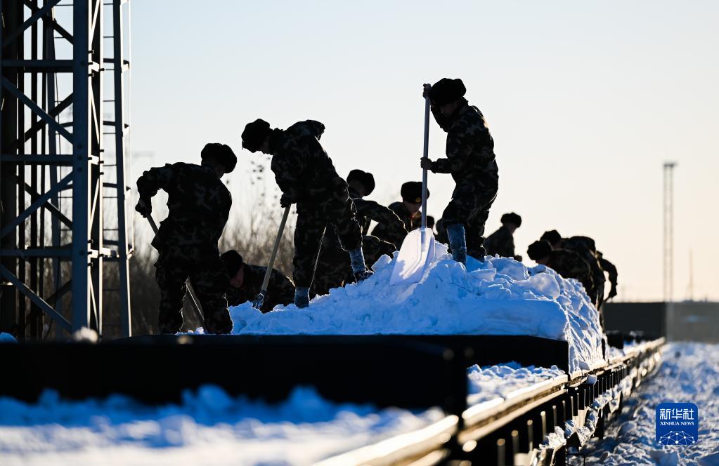 内蒙古通辽市全力抗击雪灾