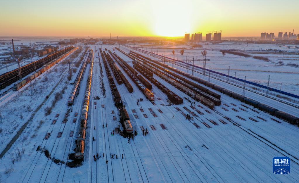 内蒙古通辽市全力抗击雪灾