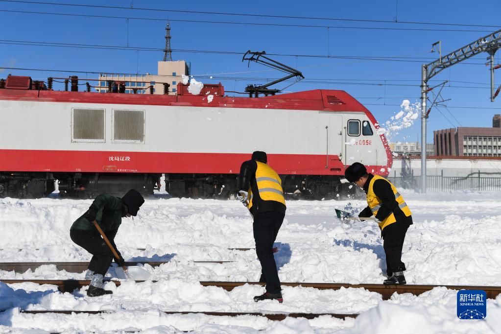 内蒙古通辽市全力抗击雪灾