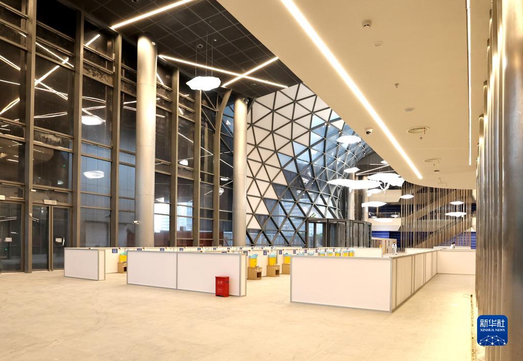 科学会堂“变身”方舱医院