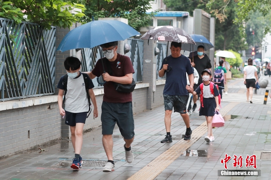 北京中小学生返校