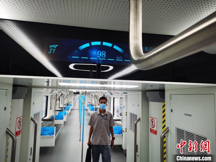 中国首条“双流制”铁路通车在即