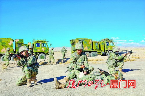 西北练兵 驻厦某旅电子对抗分队紧贴实战开展单兵单装考核