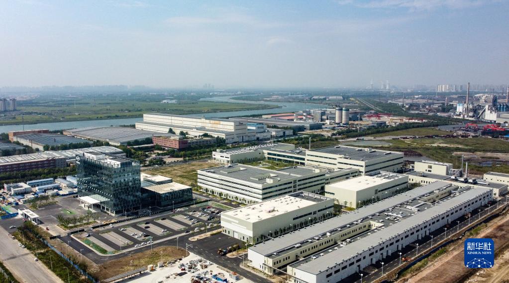 新能源汽车科技创新基地在天津启用