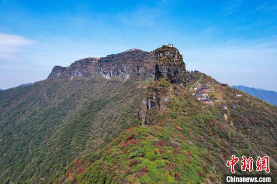 贵州梵净山：色彩斑斓秋意浓