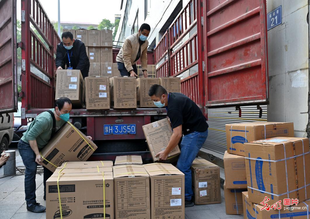 【同舟共济·同心抗疫】保障民生需求 护航百姓生活