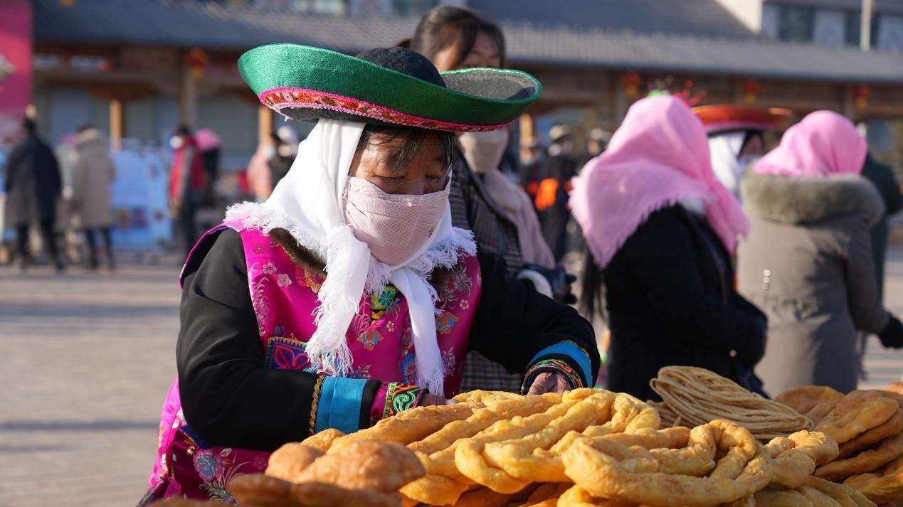 迎新年，青海互助举办土族民俗传统馍馍大赛