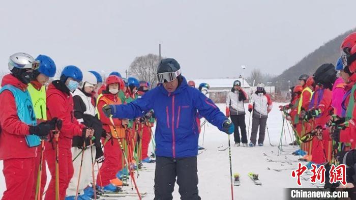 吉林力拓“白金经济”显成效 雪季客流热度不减