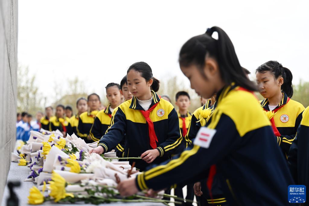 清明祭英烈