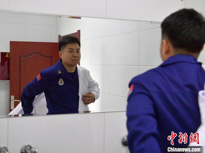 吉林森林消防队员的“白衣兄弟”：守护好我的队友
