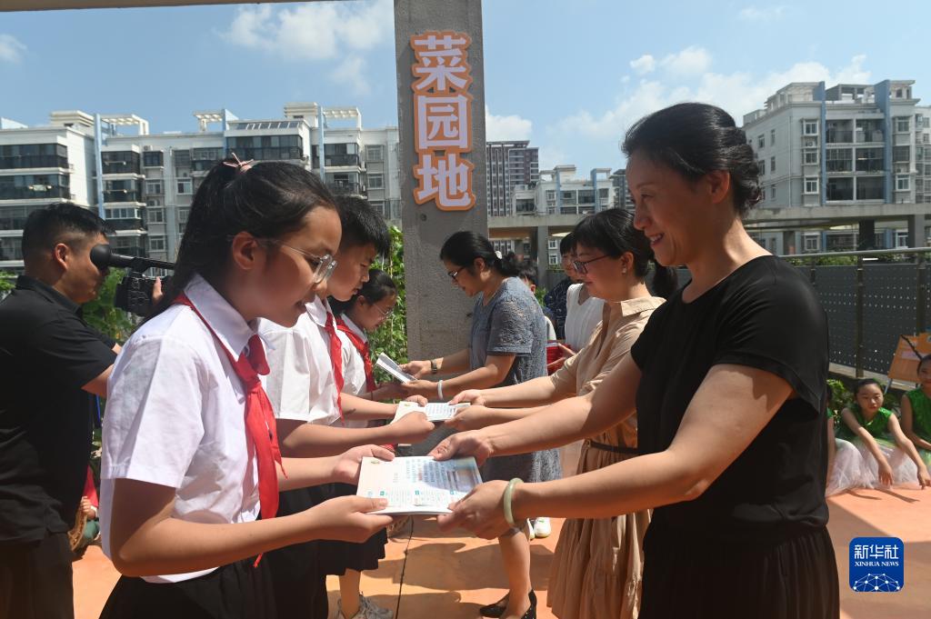 合肥：劳动点亮毕业季