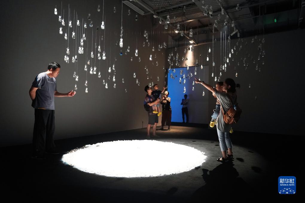 北京：《星河角落：步天歌》科学艺术展开展