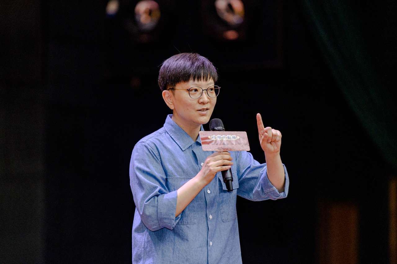 弘扬国粹 京剧名家王珮瑜走进华理