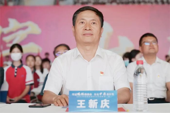 这堂课，380万人观看，1亿点赞！